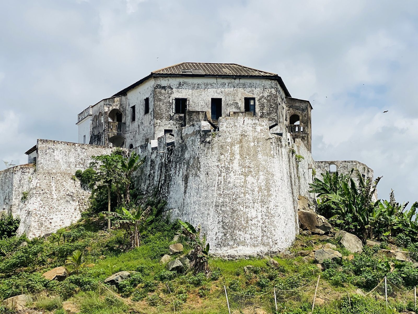 Fort St. Anthony on its rocky point at Axim
