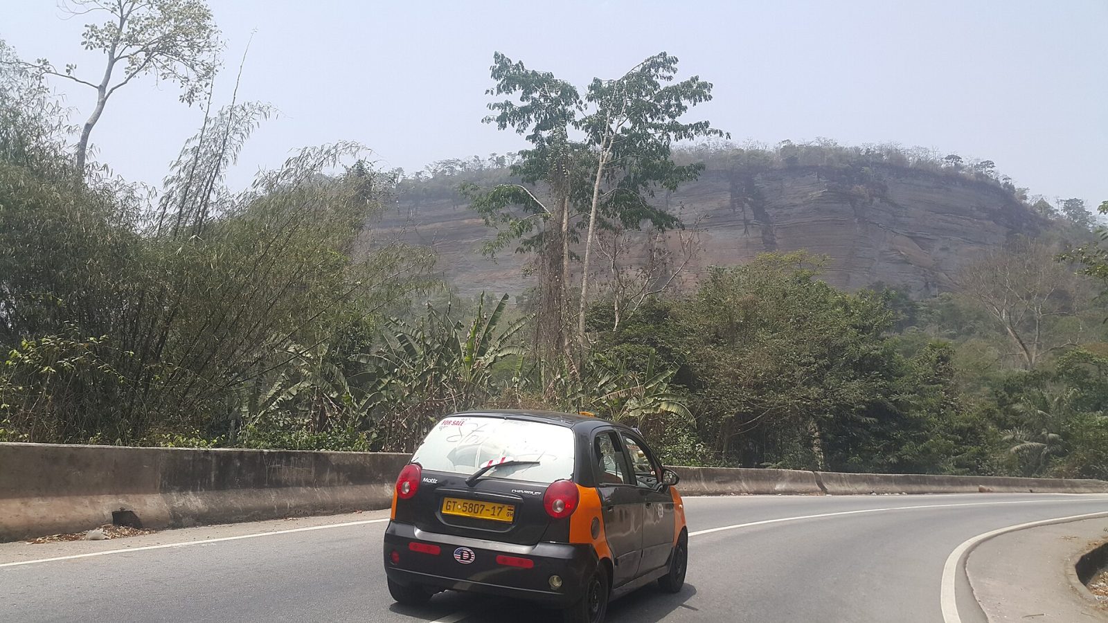 The road from Accra towards Kumasi near Nkawkaw